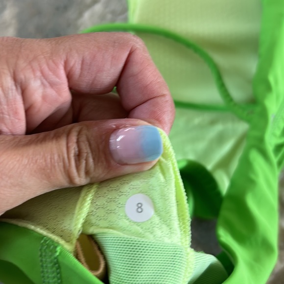 Lululemon Energy Sports Bra Green Size 8 - Picture 3 of 6